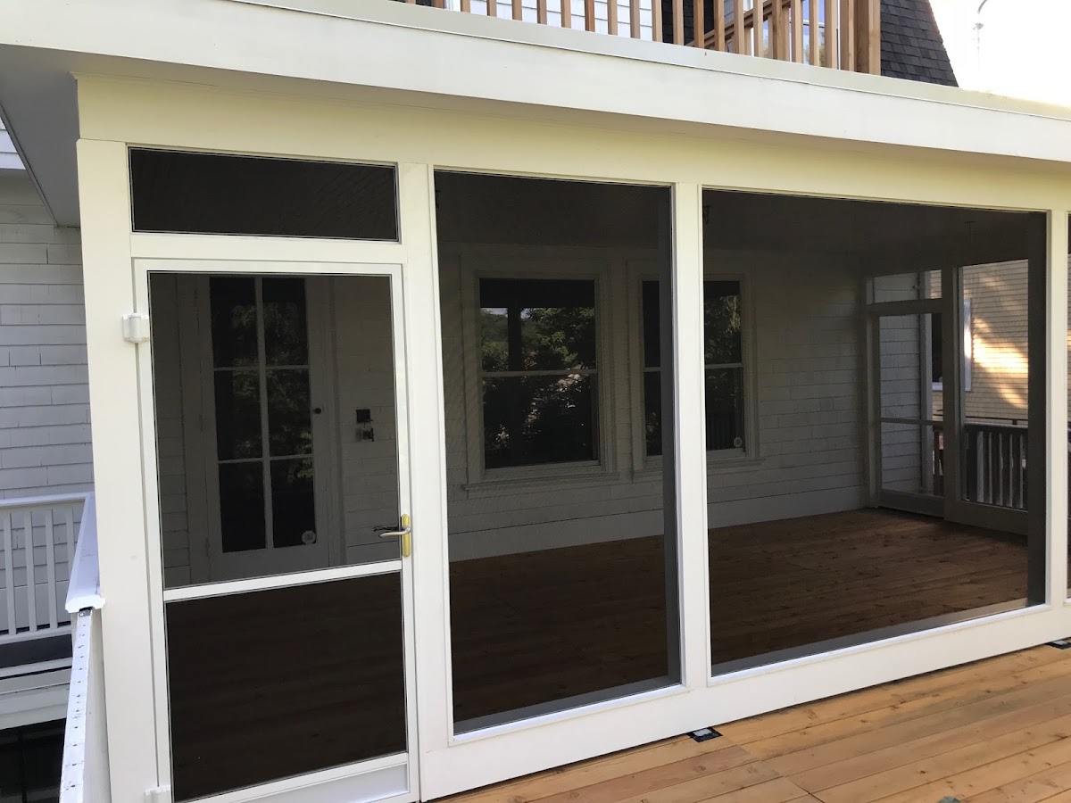 Connecticut Enclosures & Screens