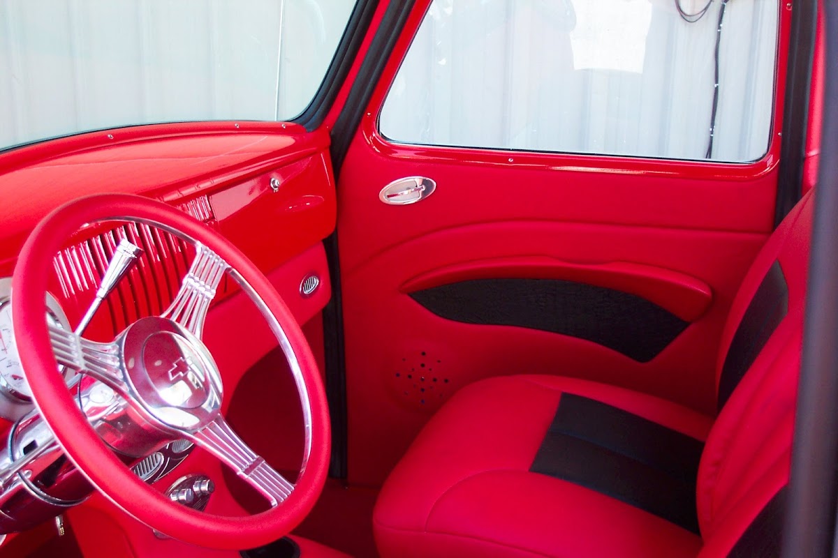 Boomer's Automotive Interiors