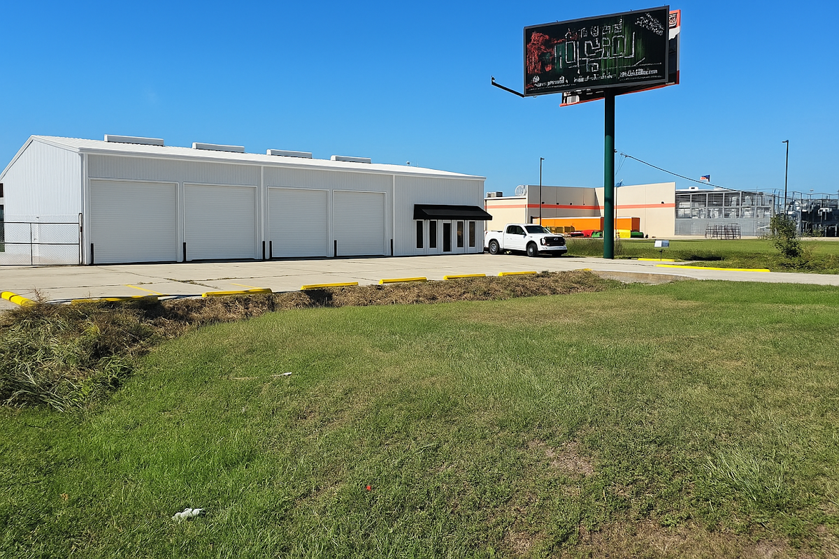 Unlimited Maintenance and Repair LLC