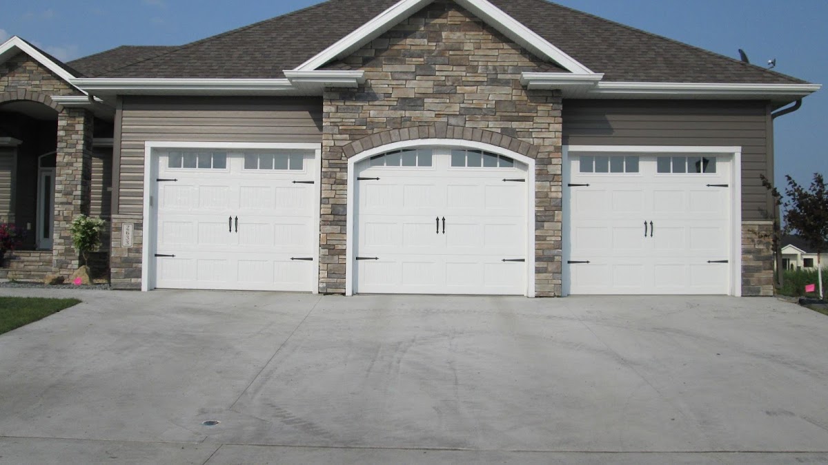 Fargo Garage Floors & Doors