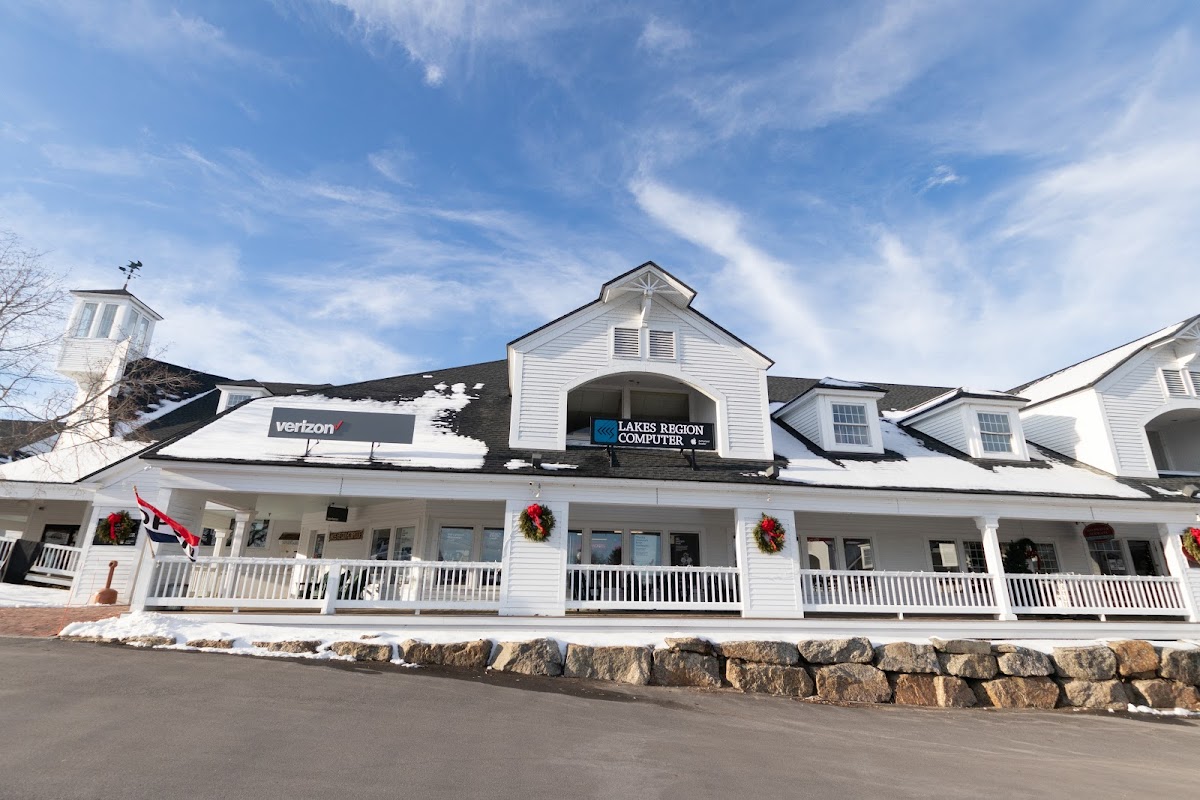 Lakes Region Computer Electronics Store in Center Harbor, NH photo