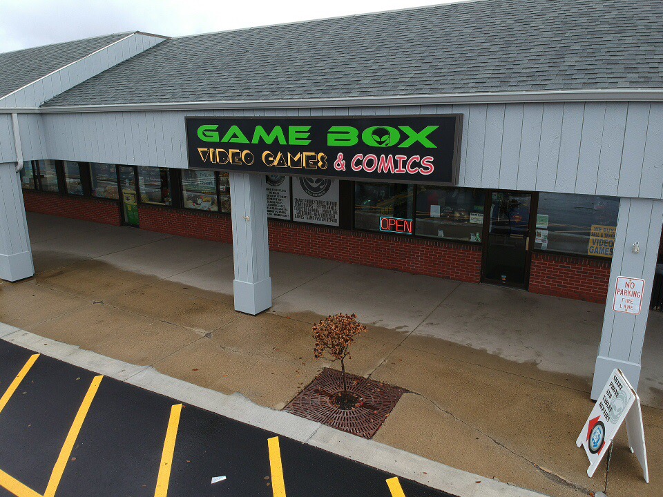 Game Box Video Games & Comics