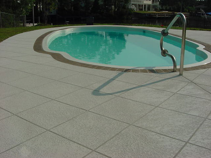 Creative Concrete & Supply Inc - Creative Concrete & Supply Inc Retaining Wall Repair in Pascagoula, MS photo