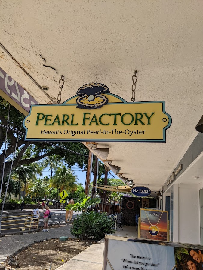 Pearl Factory Hawaii’s Original Pearl-In-The-Oyster