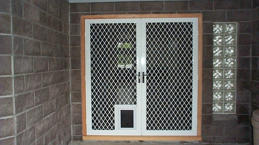 Alumside Products Inc. - Alumside Products Inc. Shower Repair in Hilo, HI photo