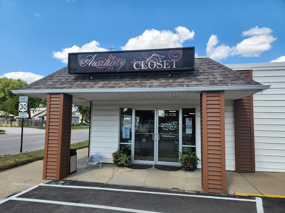 Auxiliary Closet - Auxiliary Closet Furniture Repair in Blair, NE photo