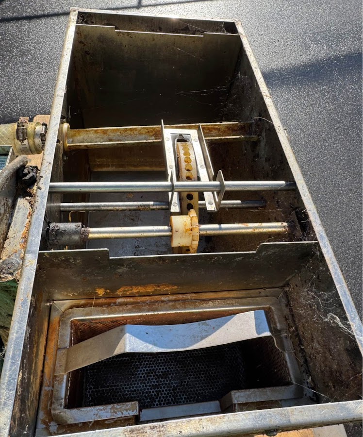 WeGo Grease Trap Cleaning & Cooking Oil Pickup