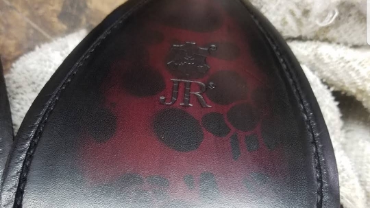 Louie's Leatherworks & Shoe Repair