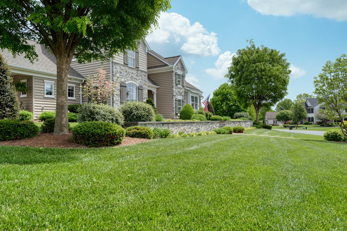 Tomlinson Bomberger Lawn Care & Landscape