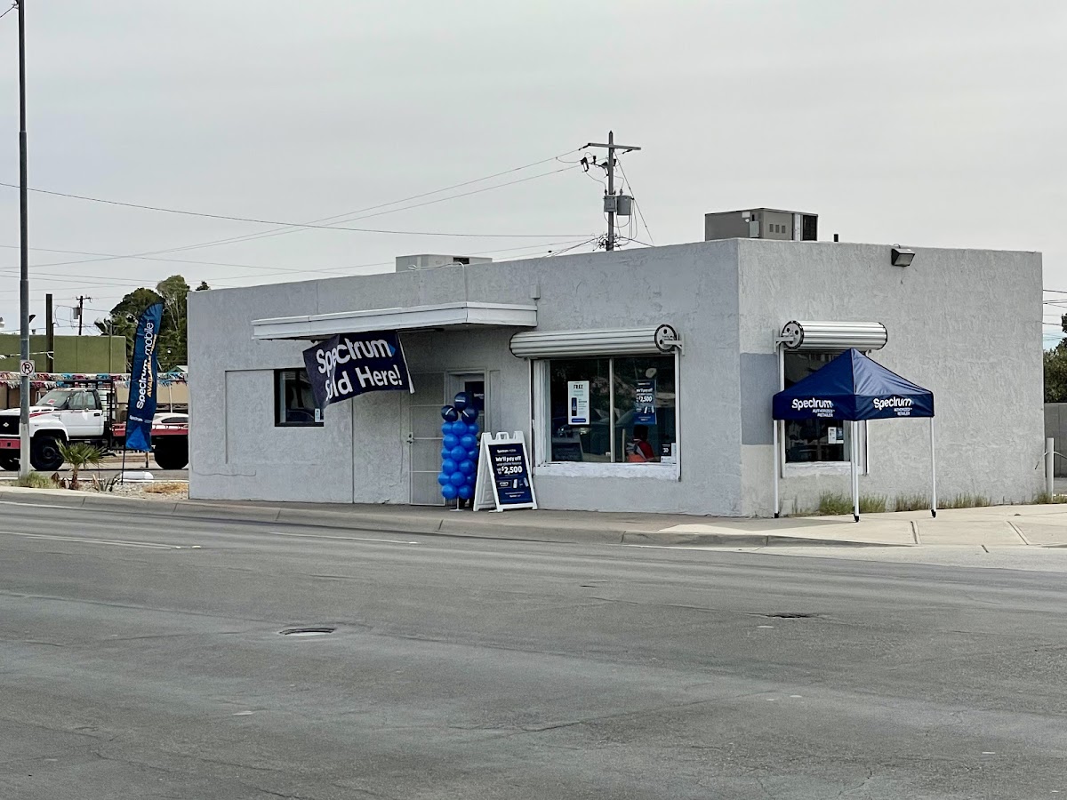 Spectrum Authorized Retailer - Spectrum Authorized Retailer Charging Port Repair in Yuma, AZ photo