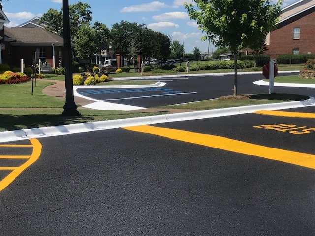 Pavecon - Pavecon Driveway Repair in Cave Springs, AR photo