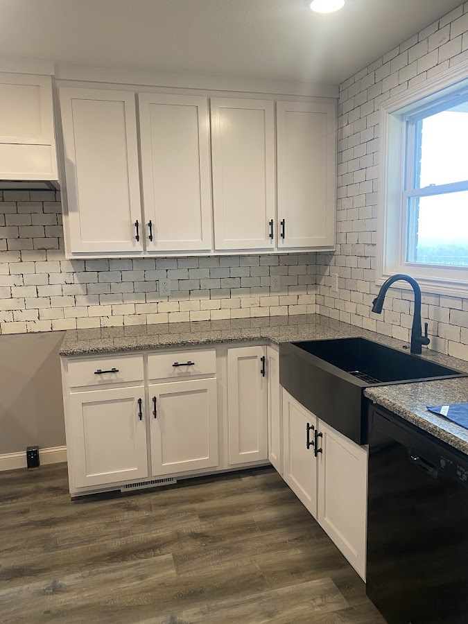 Carl's Custom Cabinet Shop