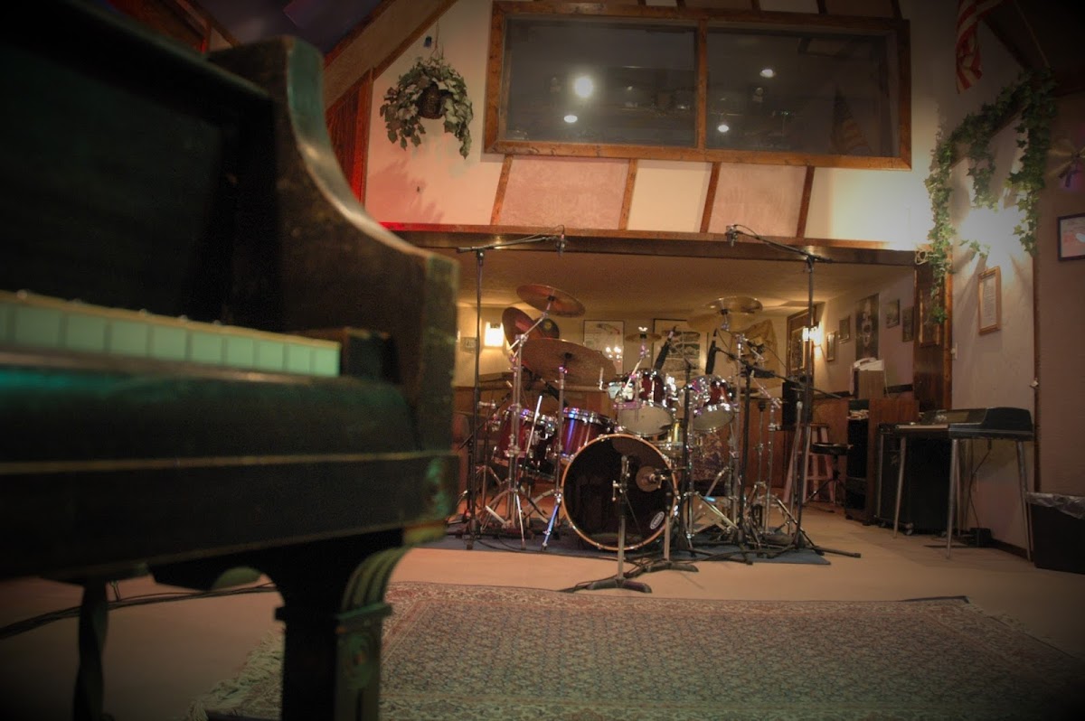 Blue Sky Recording/Music Studios