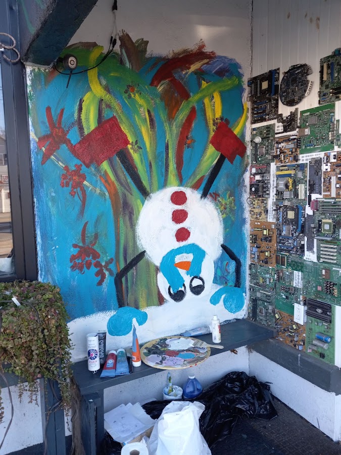 Really Cheap Geeks Charging Port Repair in Parkersburg, WV photo