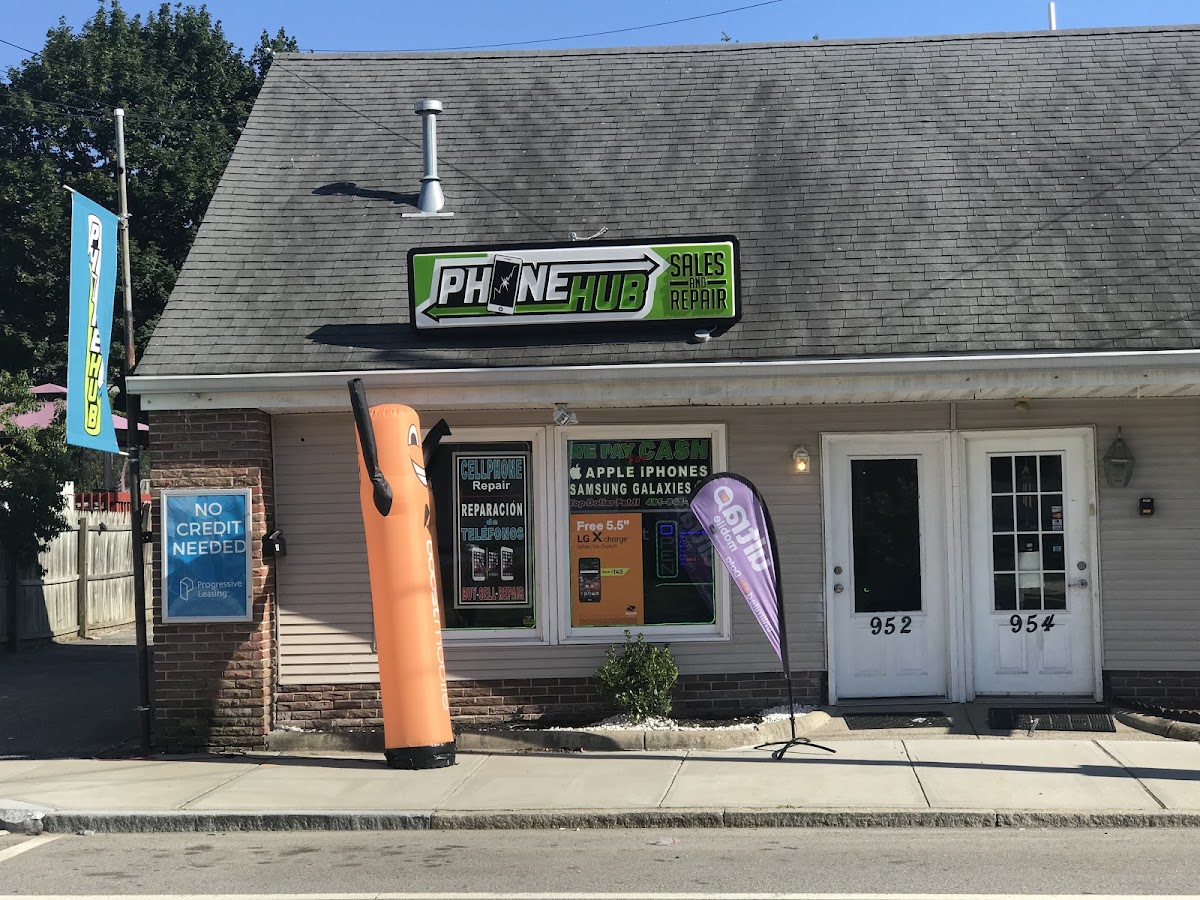 Phone Hub Charging Port Repair in Albany, GA photo