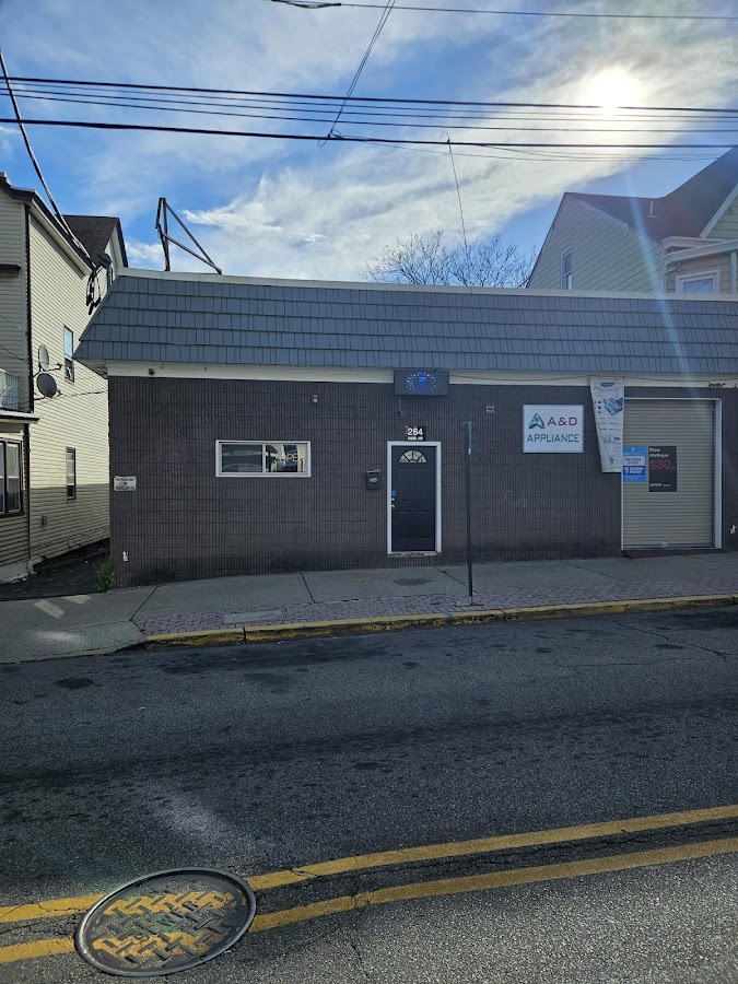 THE CRACK DOC - PHONE AND COMPUTER REPAIR CENTER