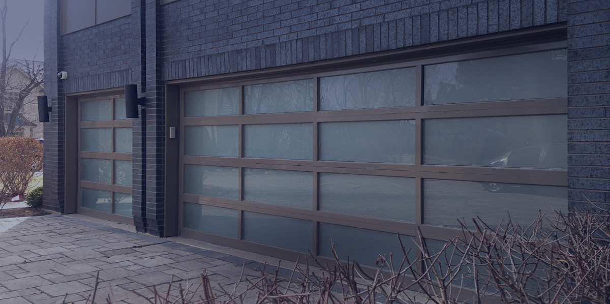 Robert's Garage Door Professionals of Chicago - Robert's Garage Door Professionals of Chicago Door Repair in Chicago, IL photo