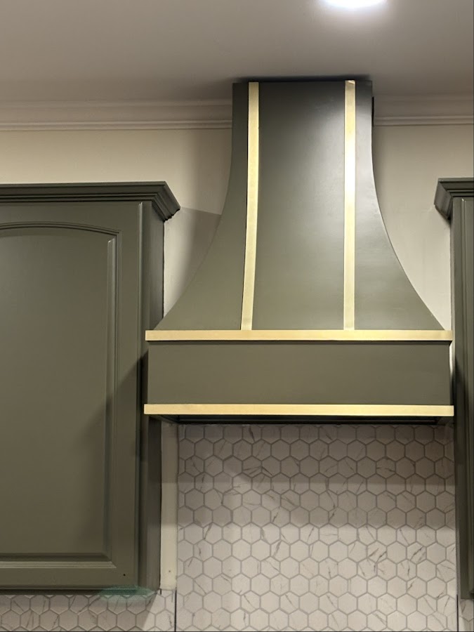 A La Carte Cabinet Painting