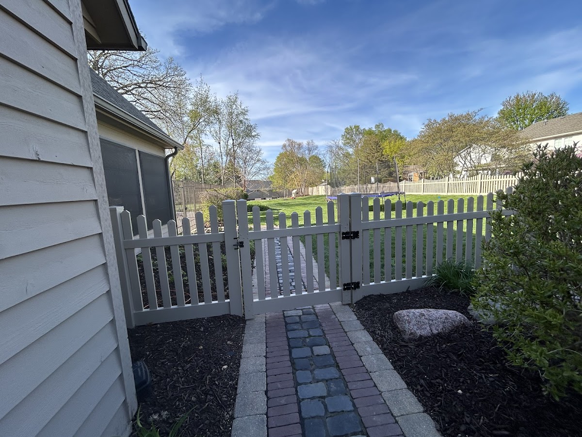 America's Backyard Fencing
