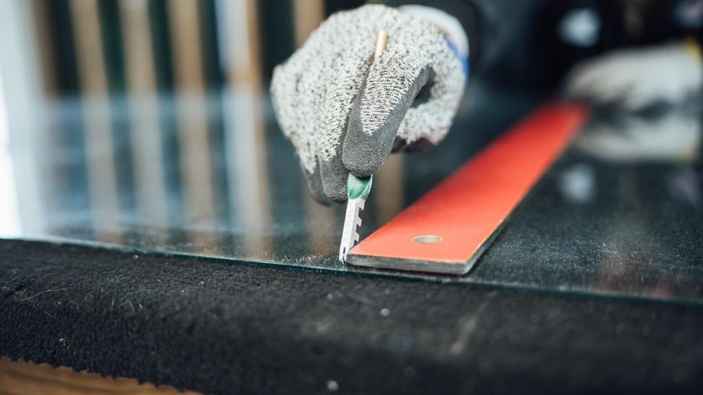 Lightning Glassworks & Screens