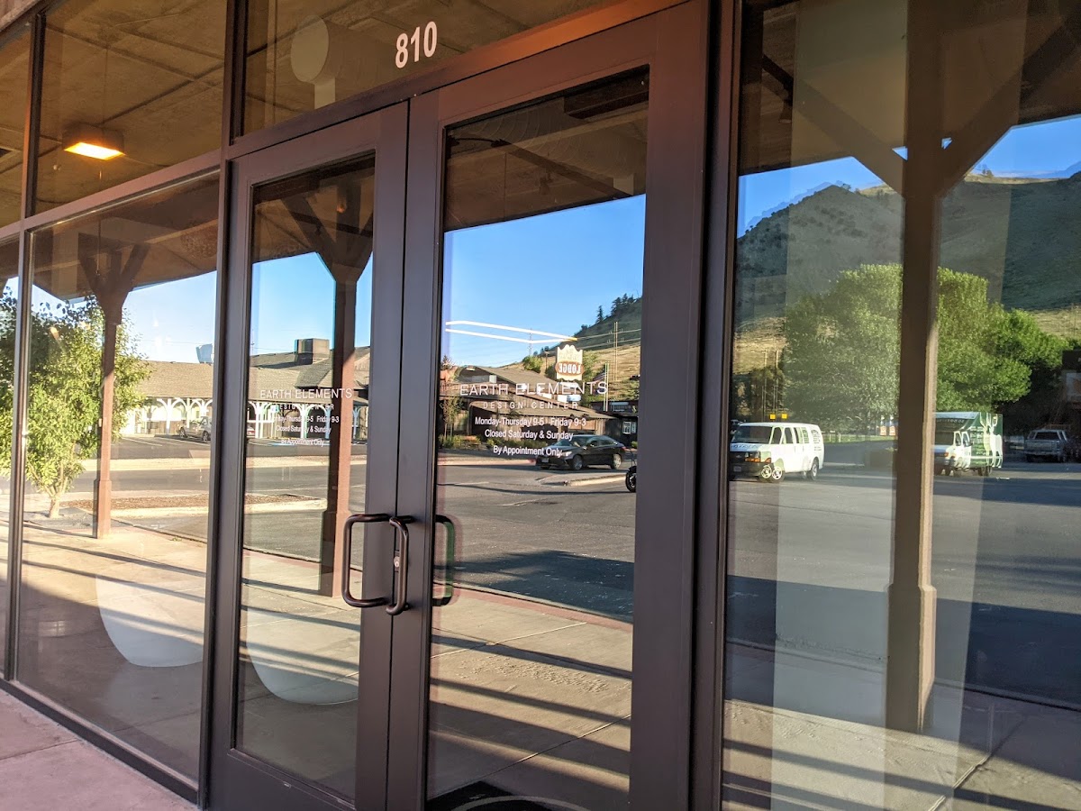 Earth Elements Design Center