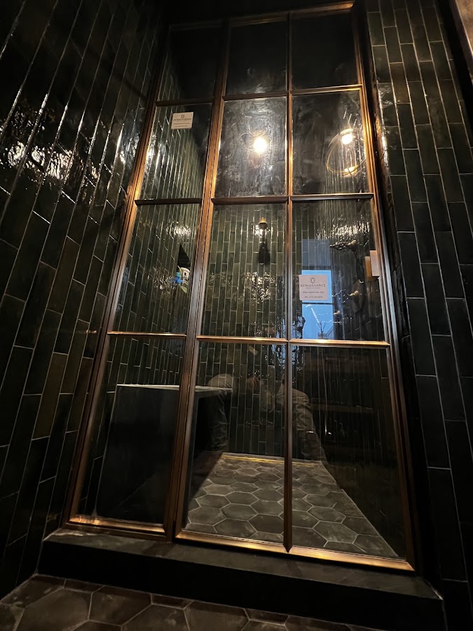 Gatsby Glass of Lexington