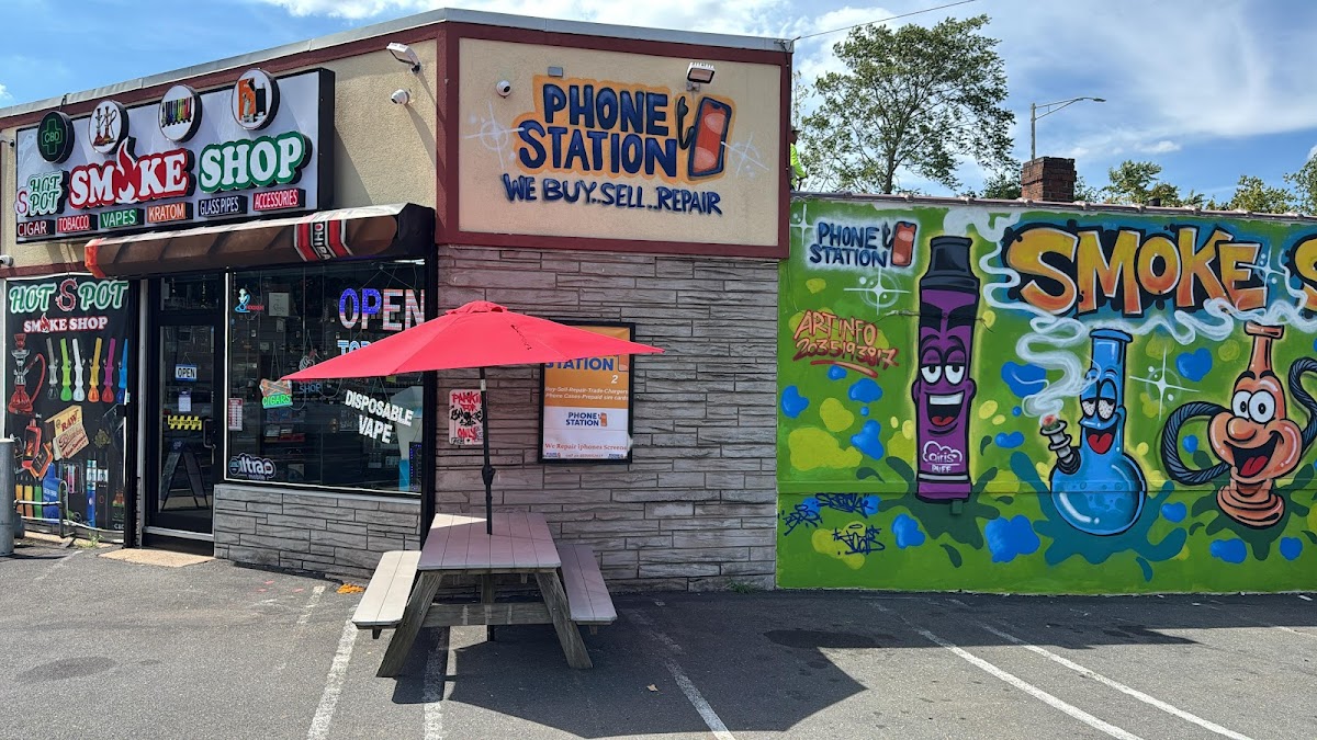 Hotspot Smoke Shop - Hotspot Smoke Shop Charging Port Repair in New Britain, CT photo