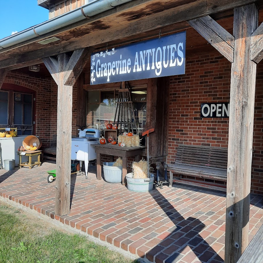 Grapevine Antiques