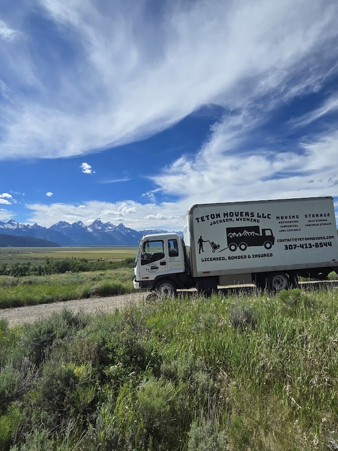 Teton Movers LLC