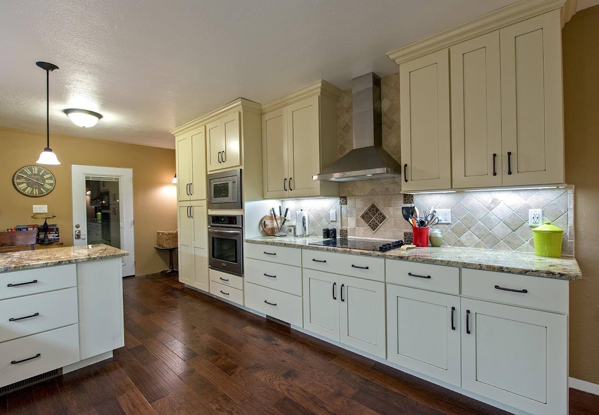 Bush Woodworks & Appliance Inc.