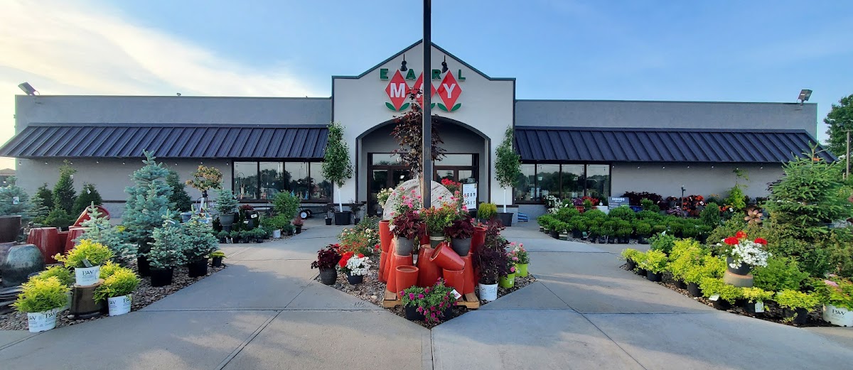 Earl May Garden Center