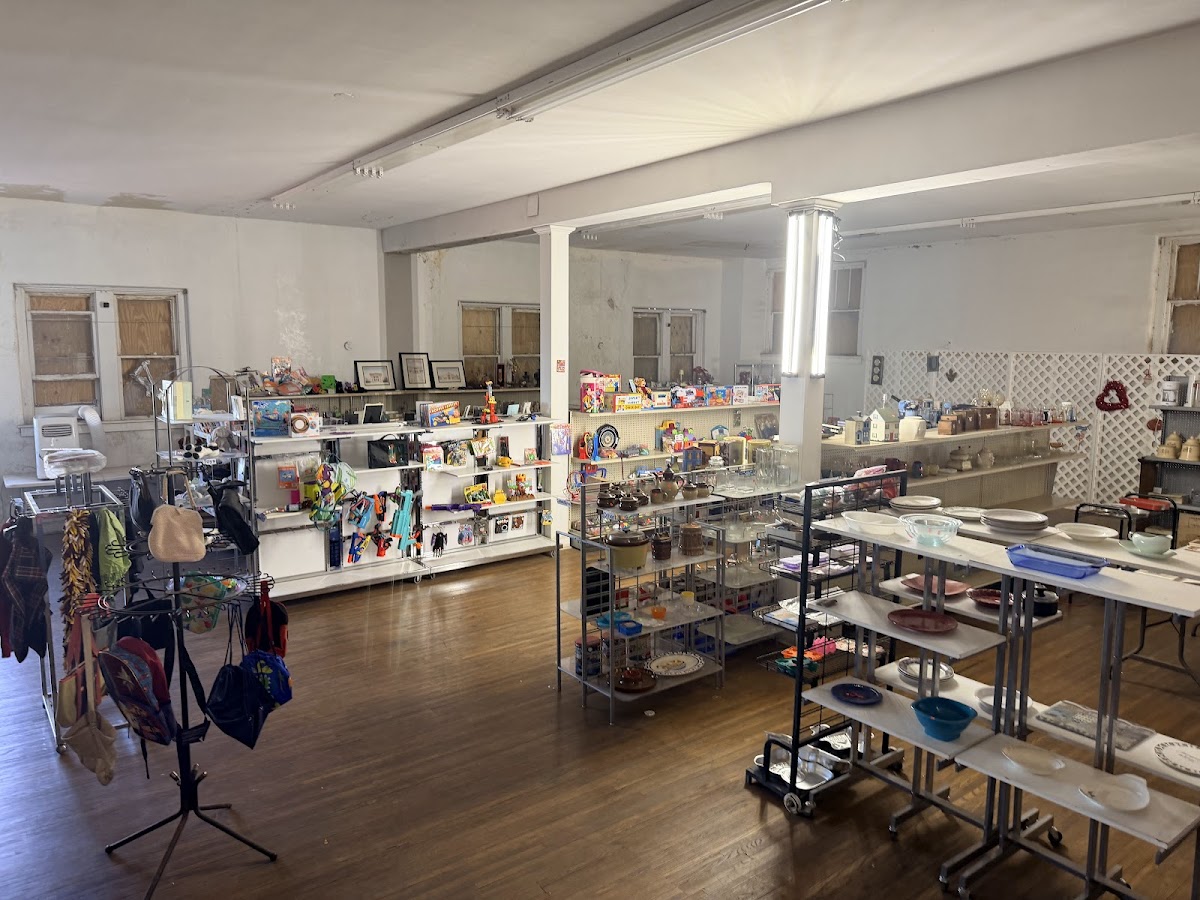 2nd Chance Indoor Flea Market