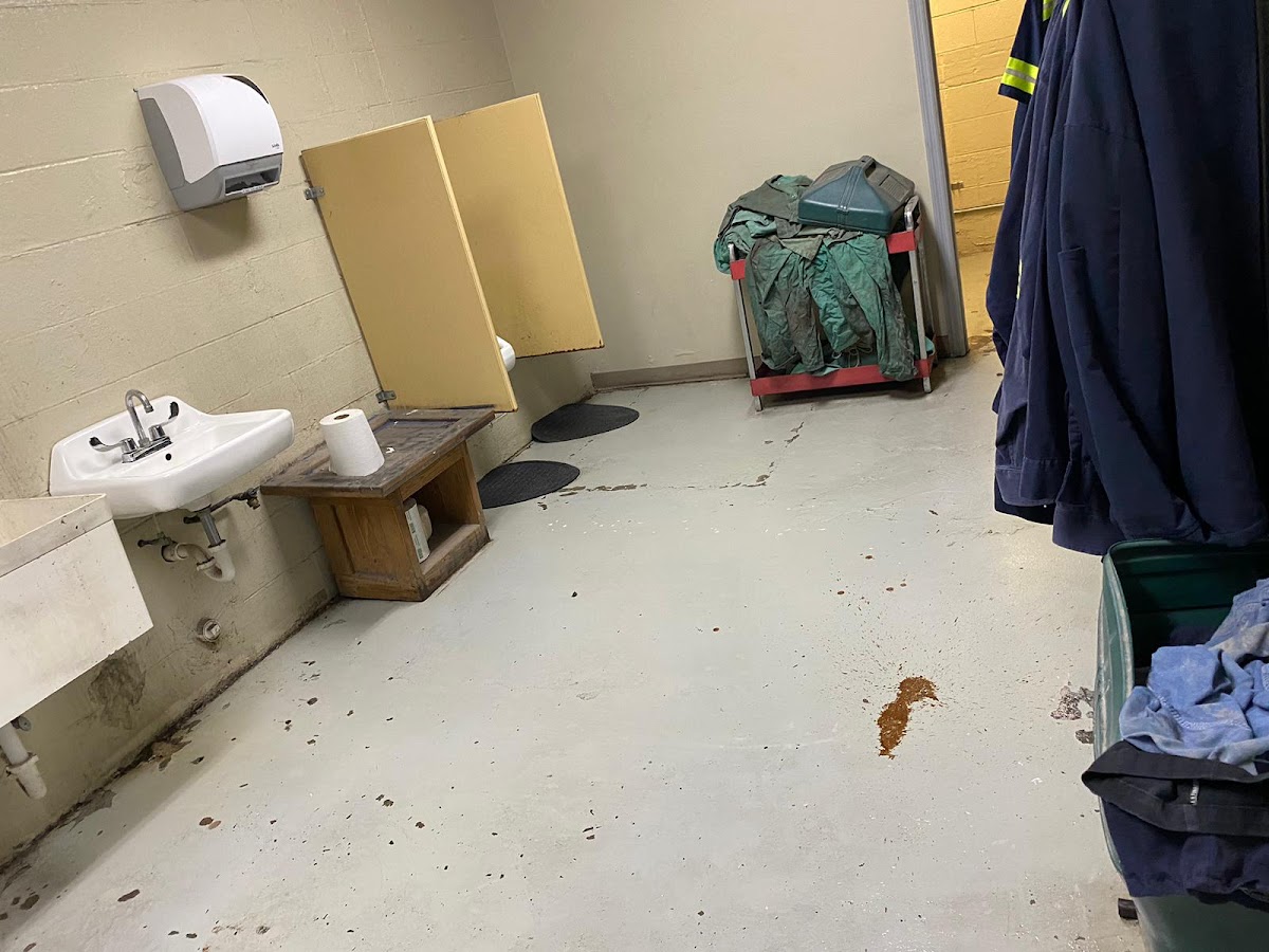 Martha's All Star Cleaning Service