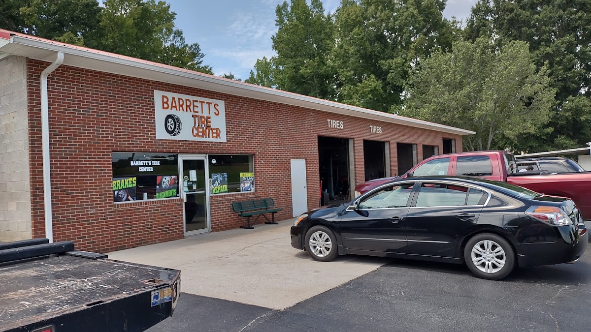 Barrett's Tire Center Tire Repair in Hodges, SC photo