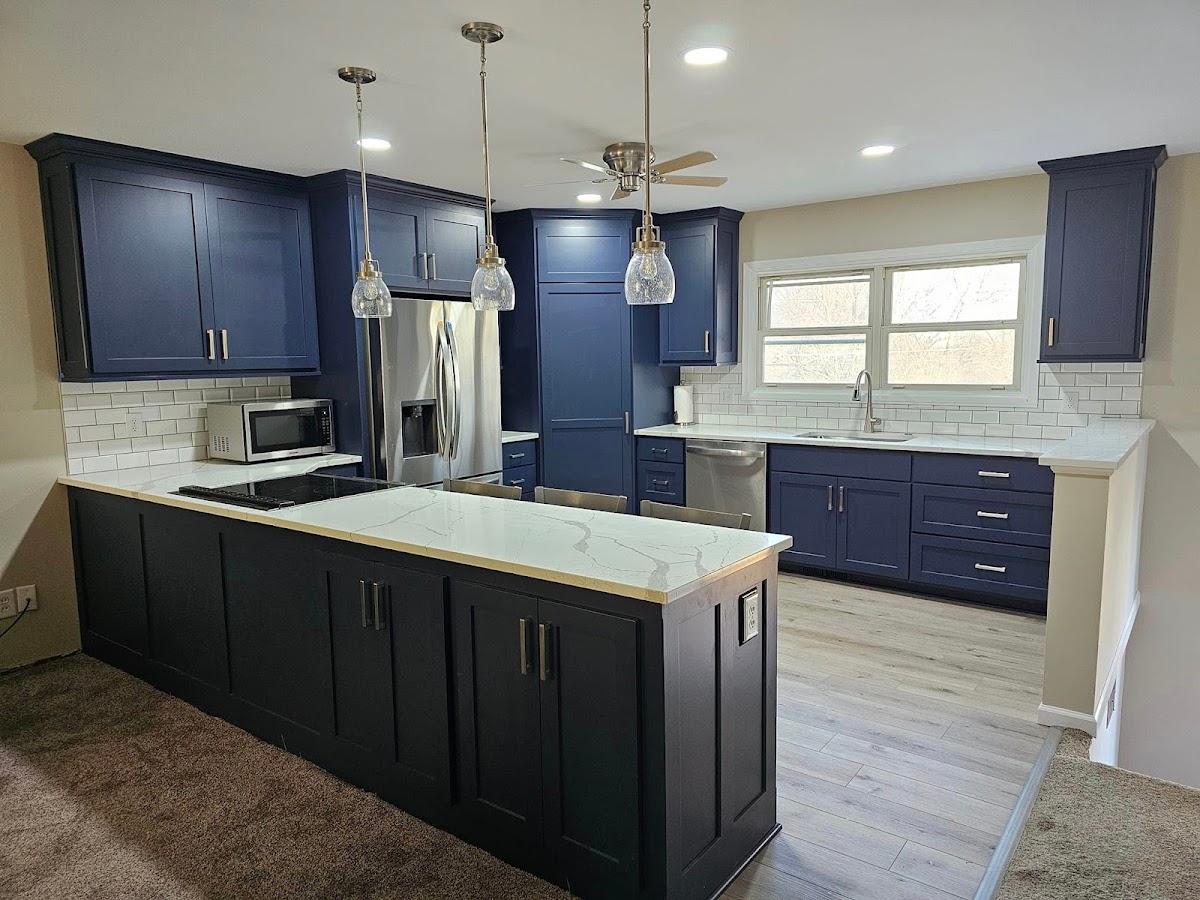 Modern Kitchen & Bath