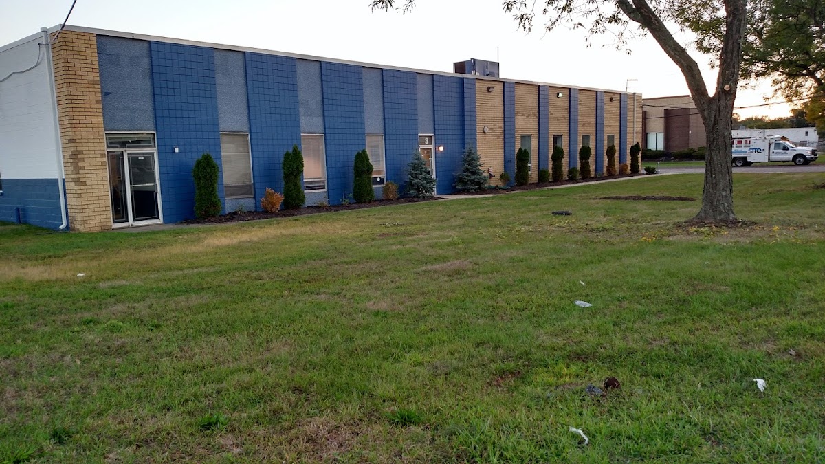 Service Tire Truck Centers - Edison, NJ