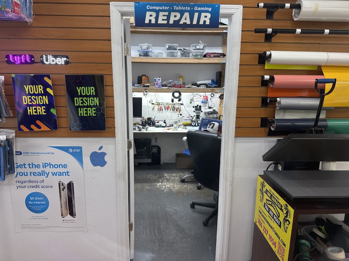 Electronic Jr. Cell Phone & Computer Repair