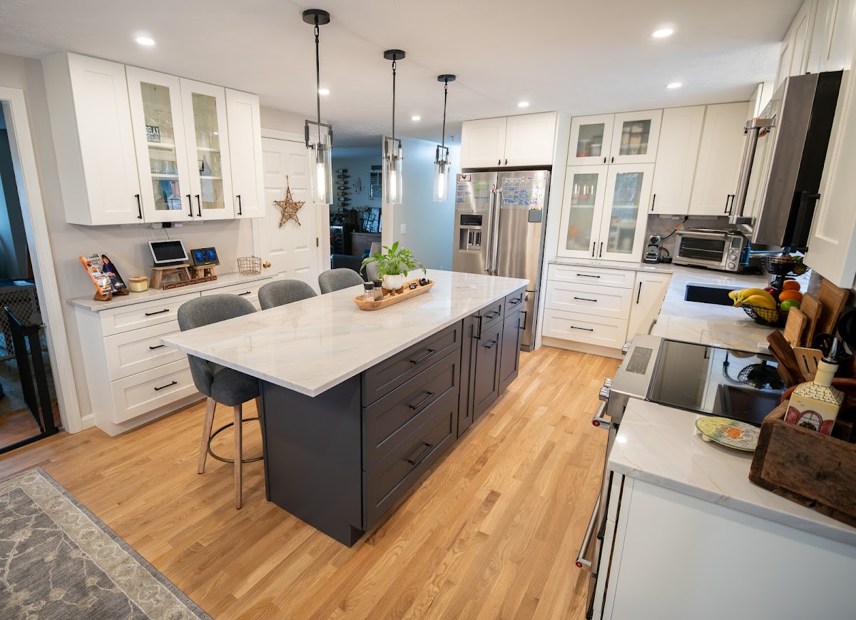 Kitchen and Floor Decor - Kitchen and Floor Decor Flooring Repair in Billerica, MA photo
