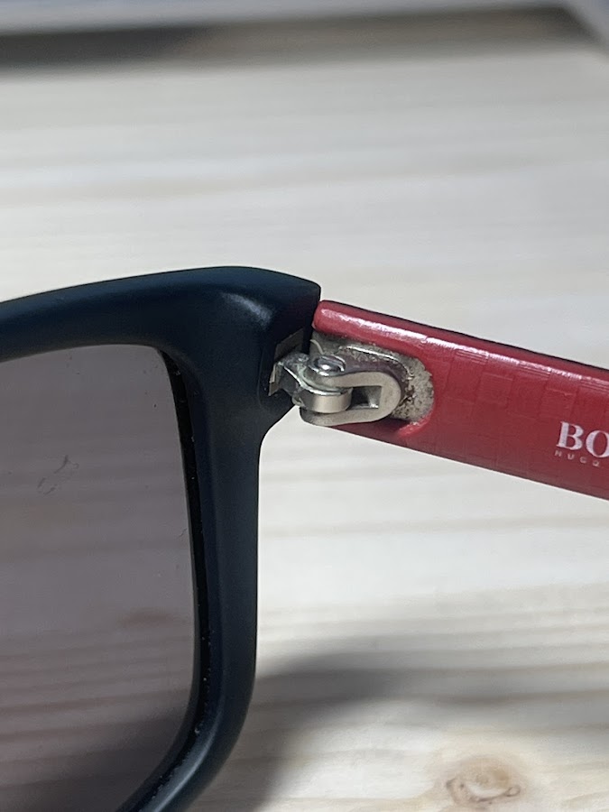 Eyeglass Repair Shop