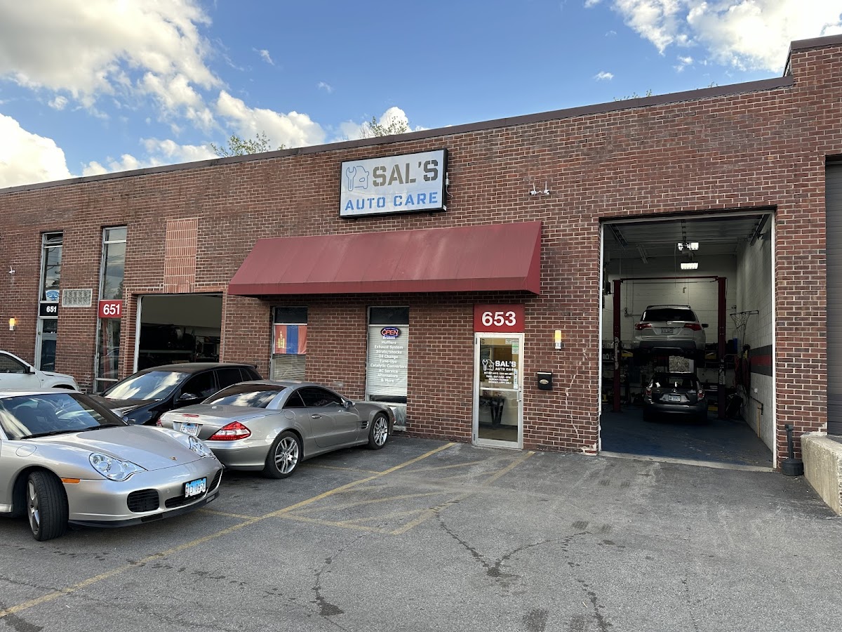 SAL's AUTO CARE