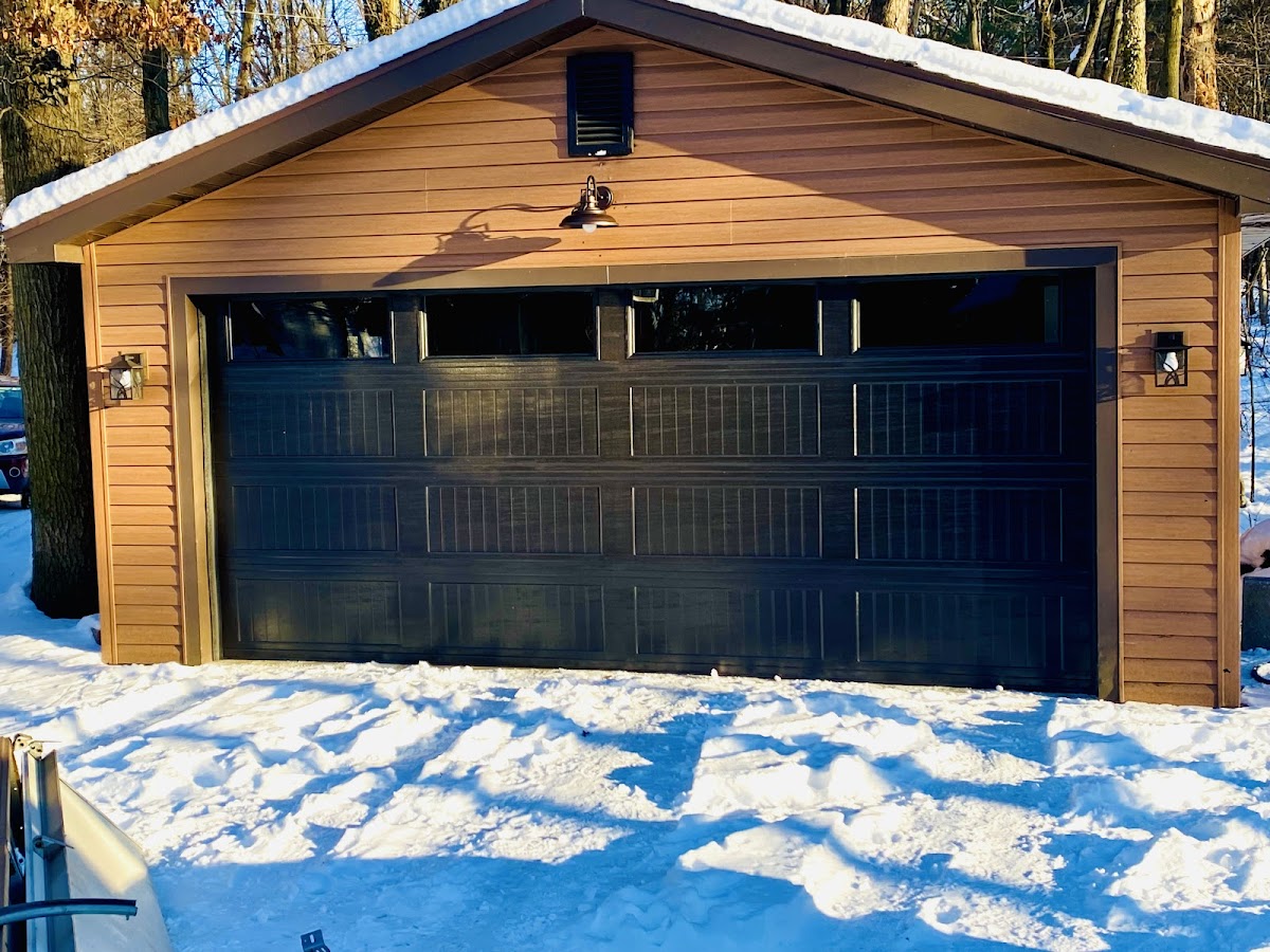 DeBoer Garage Doors LLC