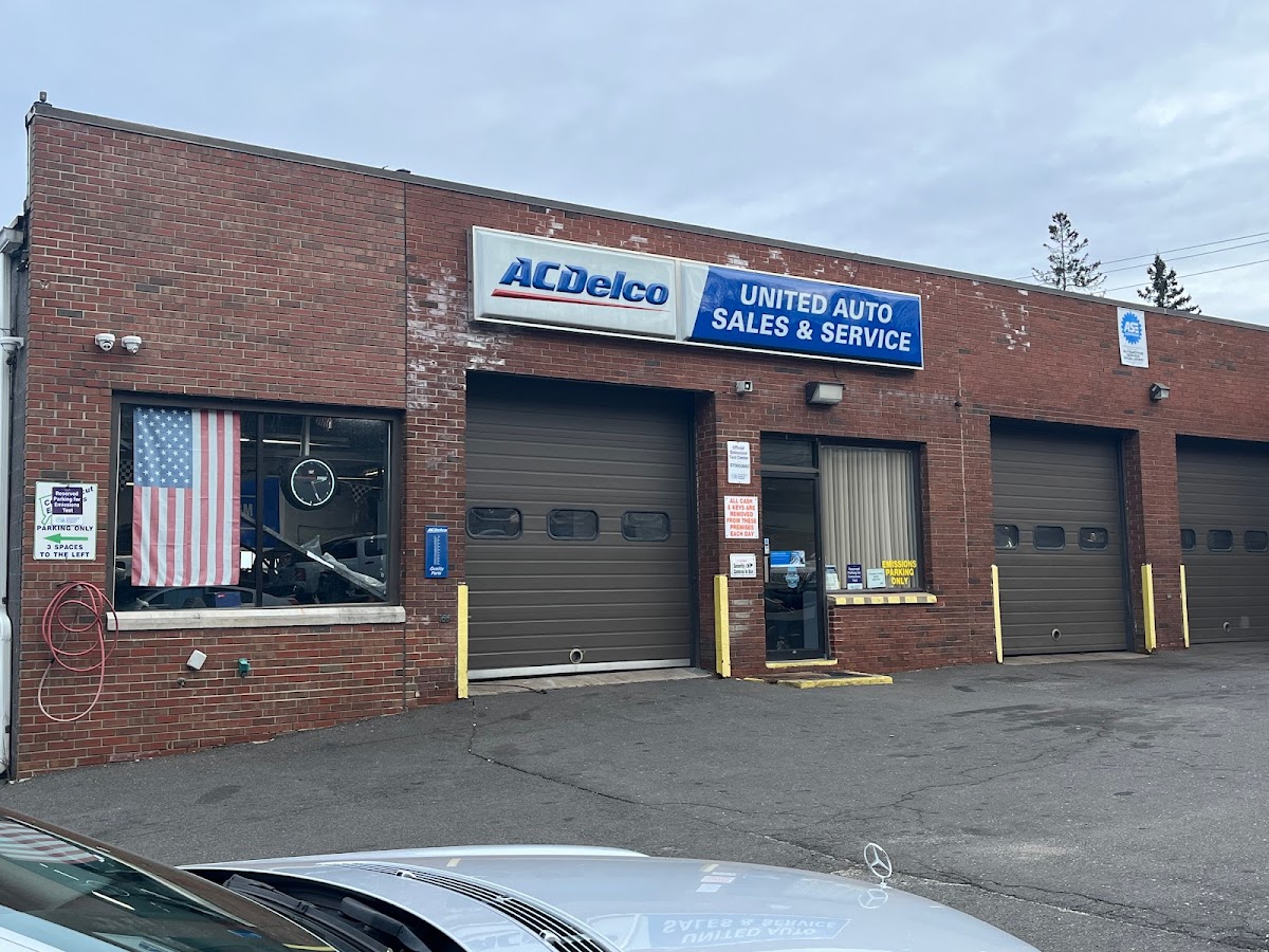 United Auto Sales & Service Inc - United Auto Sales & Service Inc Engine Diagnostics in Waterbury, CT photo