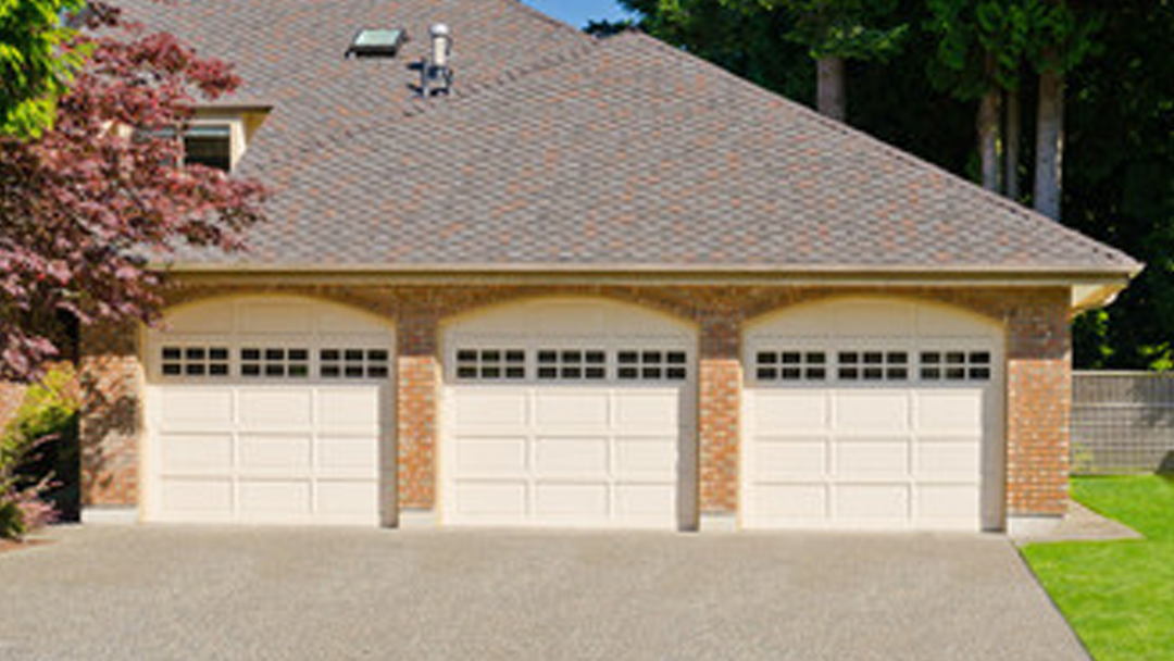 Raynor Garage Doors Of Central Nebraska Inc