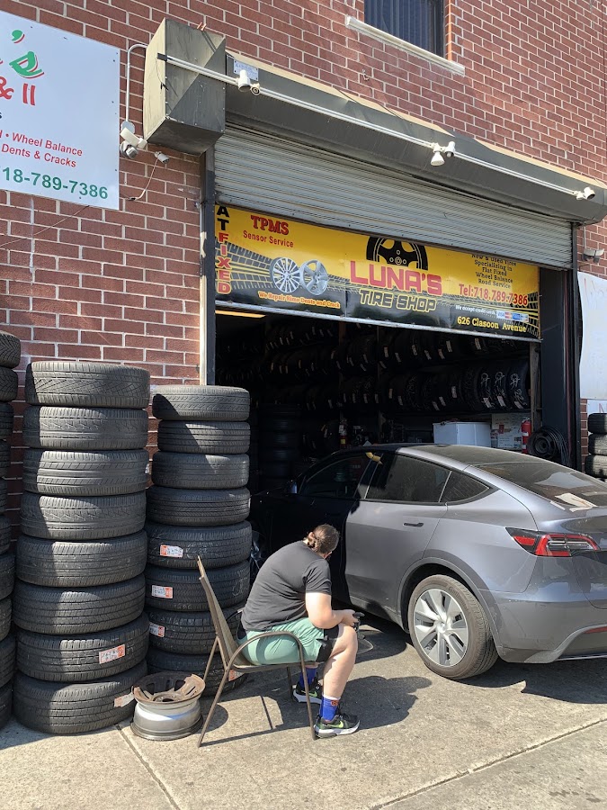 Luna's Tire Shop - Luna's Tire Shop Tire Repair in Brooklyn, NY photo