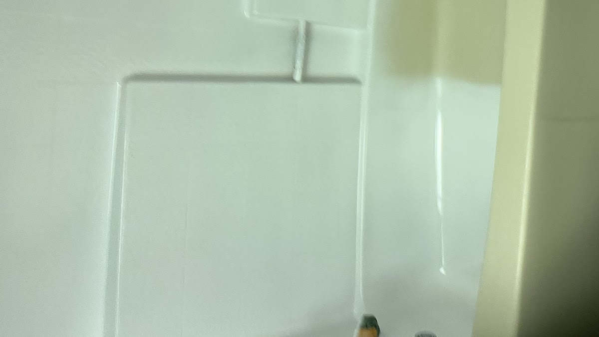 Bathtub Reglazing LB