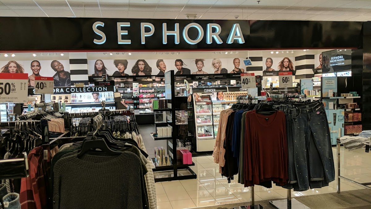 JCPenney - JCPenney Jewelry Repair in Russellville, AR photo