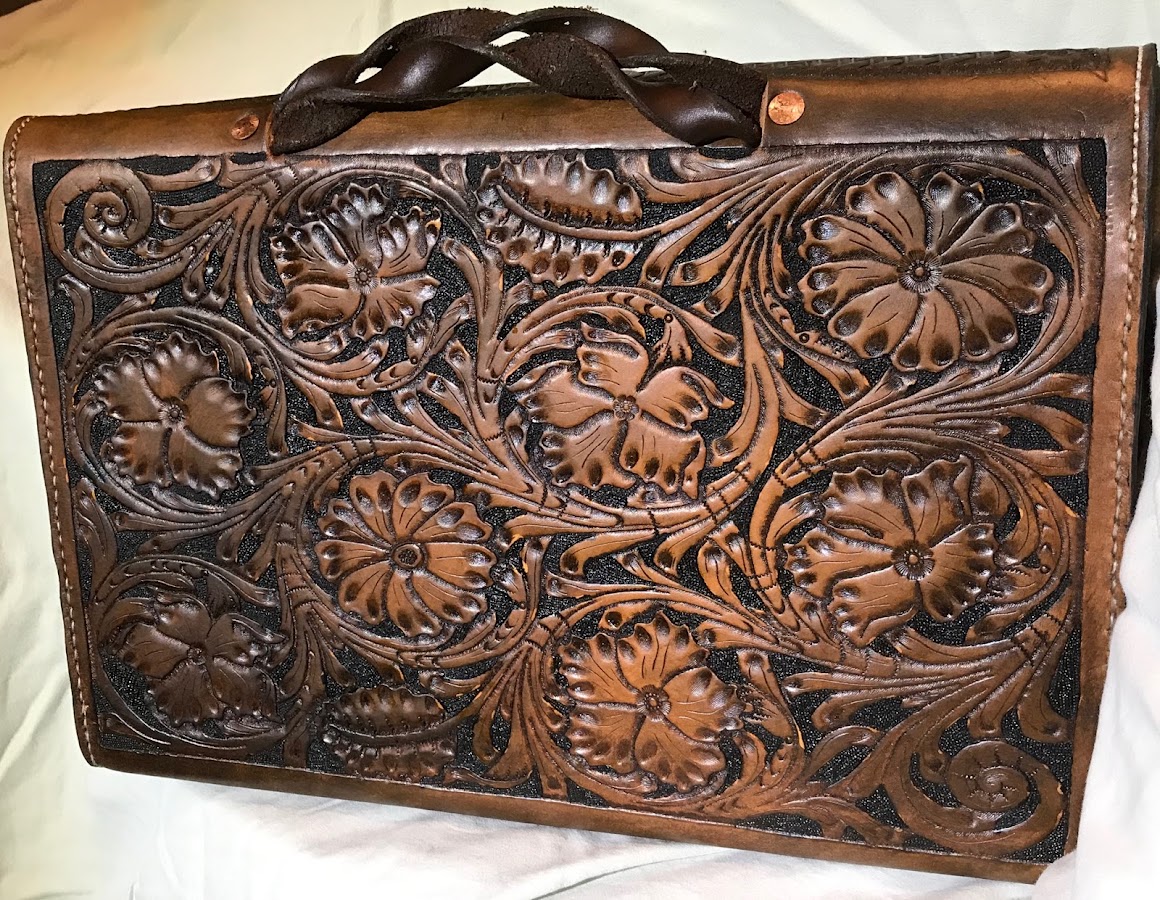 Leaning Oak Leathercraft - Leaning Oak Leathercraft Leather Repair in Ridgeville, SC photo