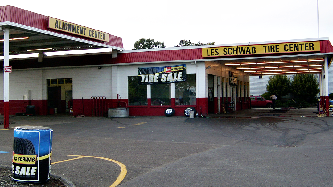 Les Schwab Tire Center