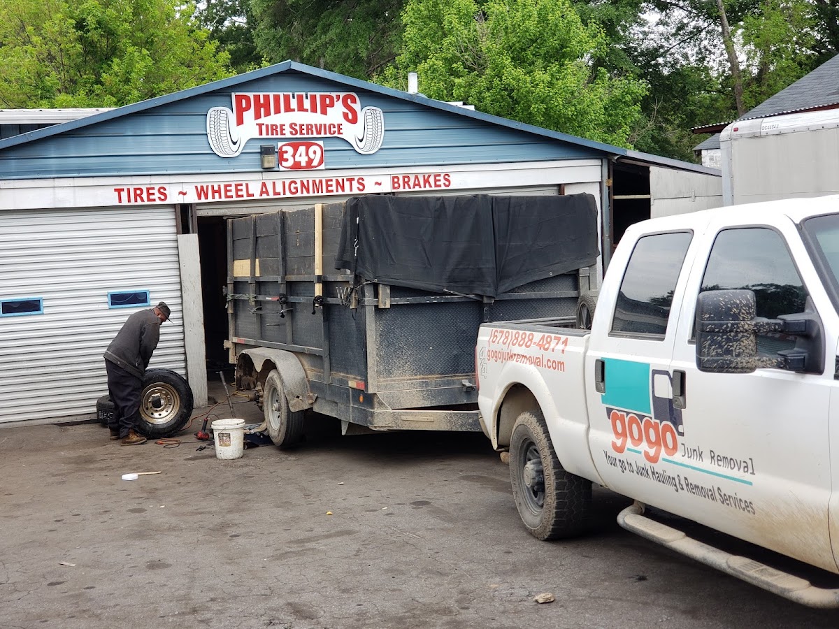 Phillips Tire Service - Phillips Tire Service Tire Repair in Atlanta, GA photo