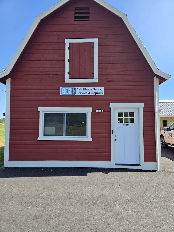 802 Mobile Charging Port Repair in Morristown, VT photo